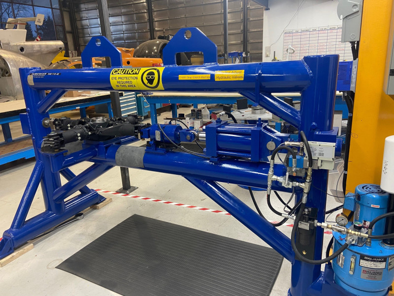 Hub-in-test-stand-4
